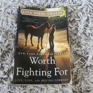 Worth Fighting For By Lisa Niemi Swayze